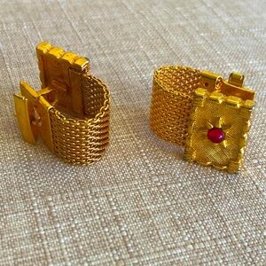 Vintage cufflinks Rare Thai gold stylized Byzantine red stone set mesh chain